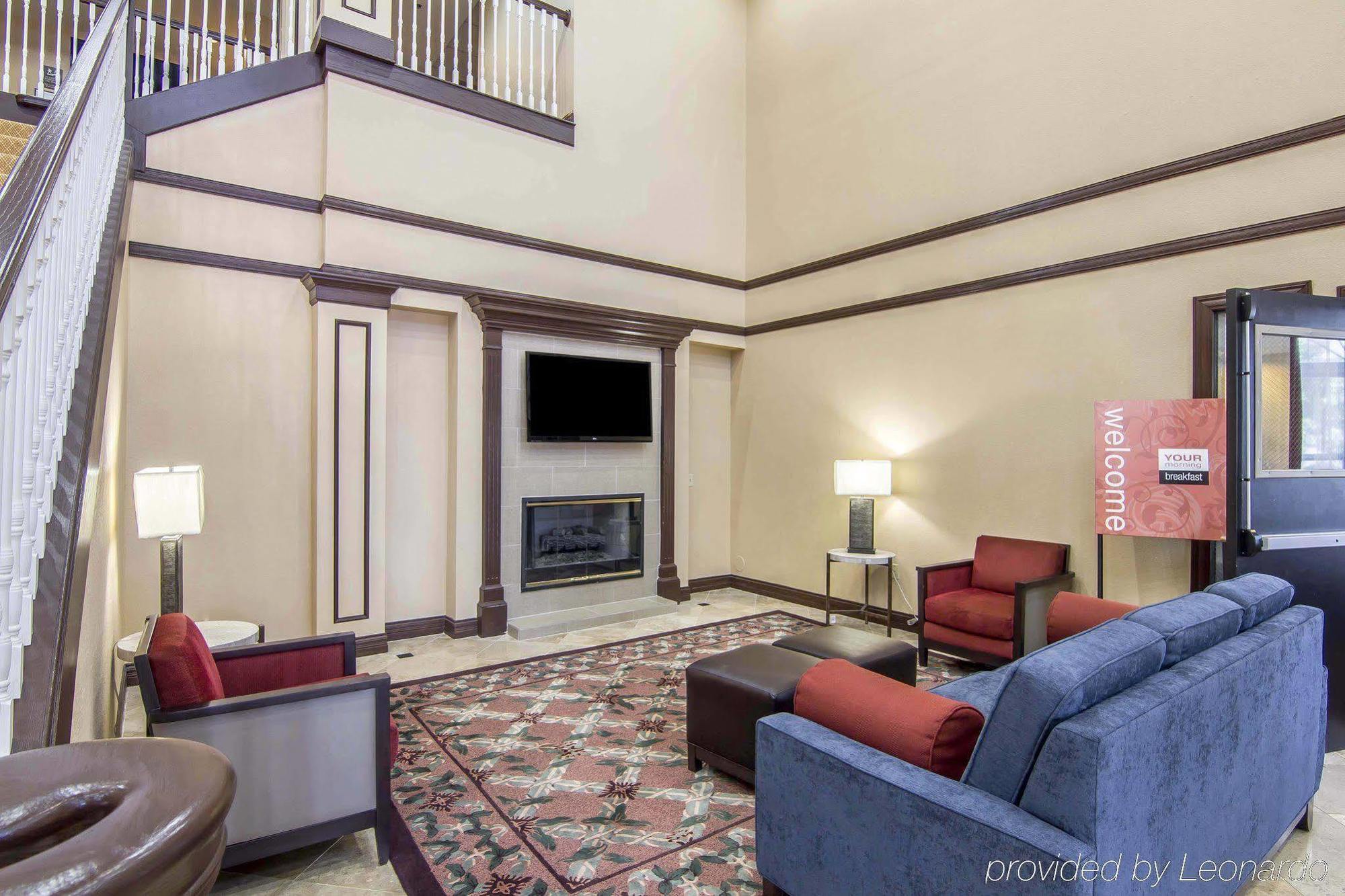 Quality Inn & Suites I-35 E-Walnut Hill Dallas Eksteriør billede